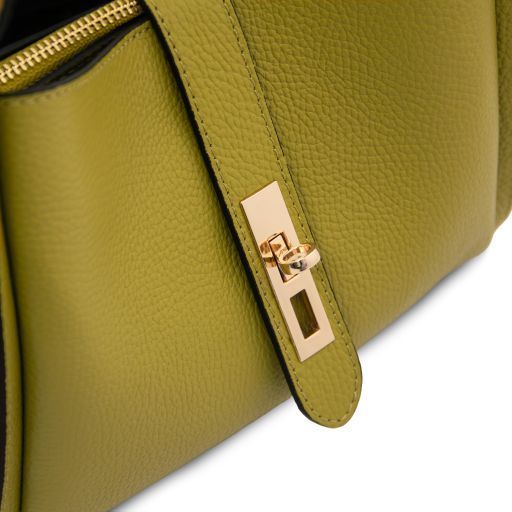 Soft leather handbag Tuscany Leather Soave, Green