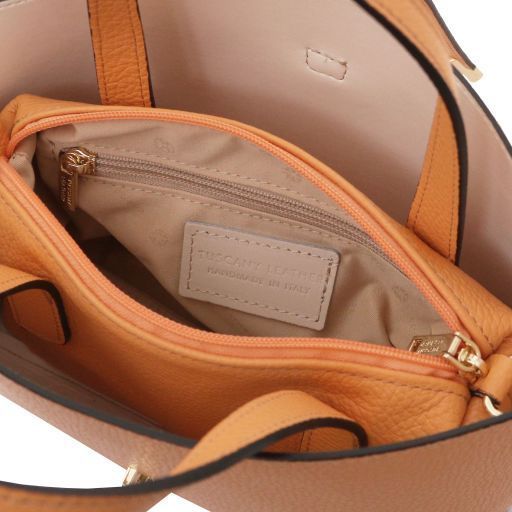 Leather handbag Tuscany Leather Agatha, Apricot