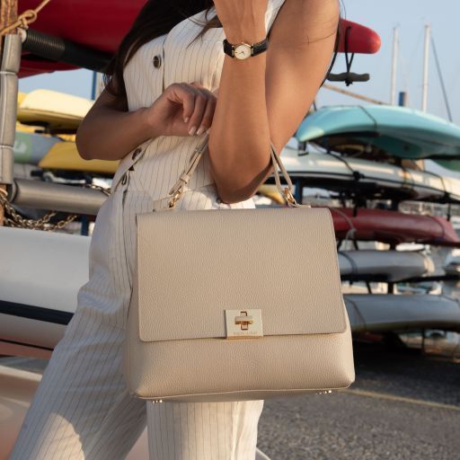 Women's leather handbag Tuscany Leather Silene