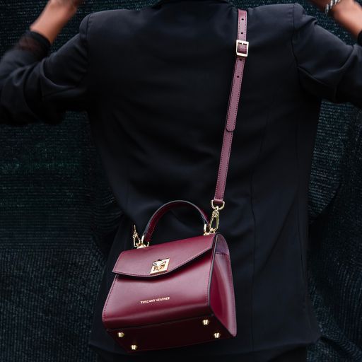 Leather handbag Tuscany Leather TL Bag, Lipstick Red