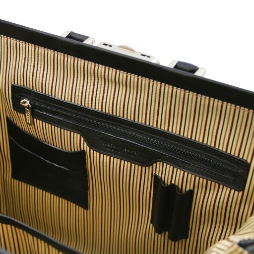 Exclusive leather doctor bag Tuscany Leather Leonardo