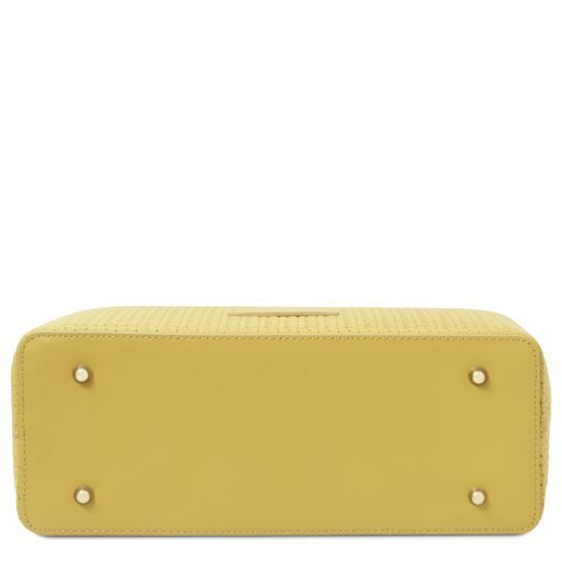 Woven printed leather shopping bag Tuscany Leather Dedalo, Pastel yellow