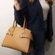 Women's leather handbag Tuscany Leather Coccola