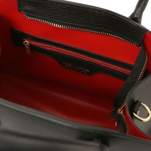 Women's leather handbag Tuscany Leather Coccola