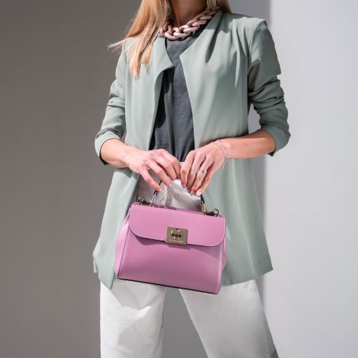 Leather handbag Tuscany Leather Armonia, Lipstick Red